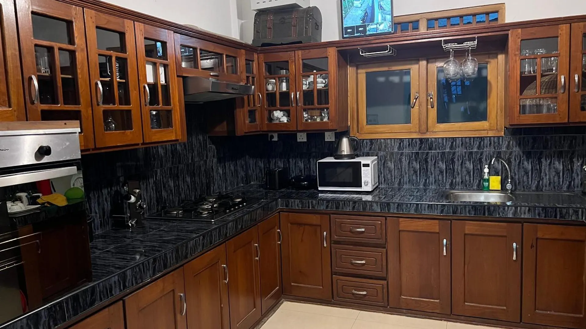Villa Sole Канди 0*,